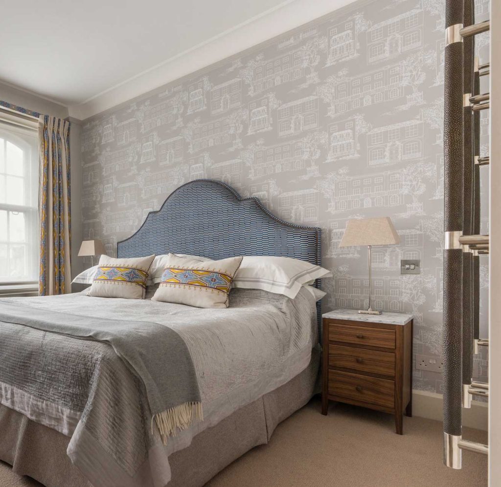 Luxury London apartment in Marylebone with large Turnstyle Designs multi grip door pulls on bespoke wardrobe cupboard doors.